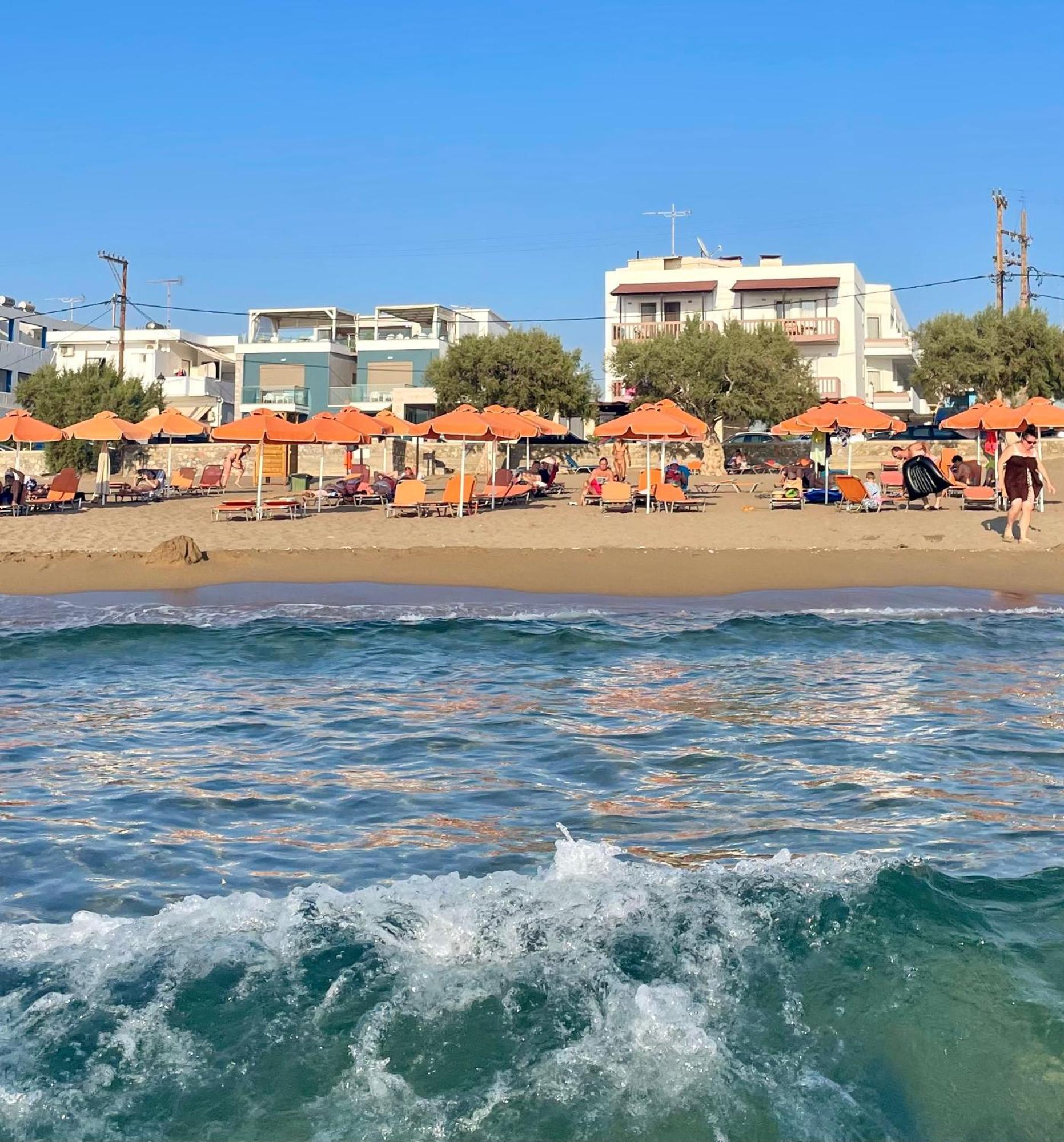 Pal Beach Palaiochora Dış mekan fotoğraf
